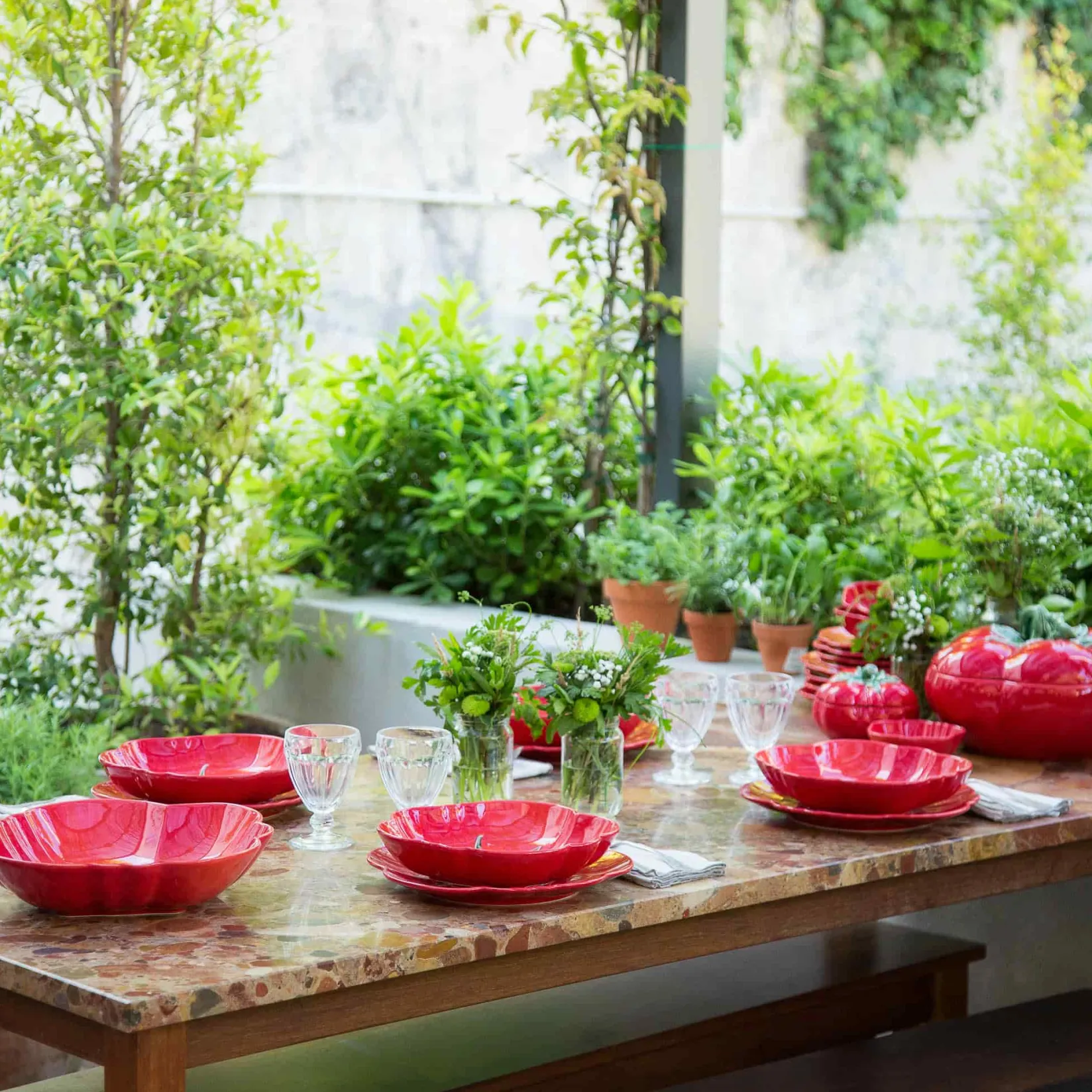 Bordallo Pinheiro Tableware Brands|Plates^Tomato Pasta Plate, 25cm