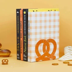 Balvi Tableware Brands^Brown Pretzel Metal Bookend