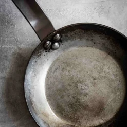 De Buyer French Ingredients|Pots & Pans^Carbone Plus Frying Pan With Iron Handle