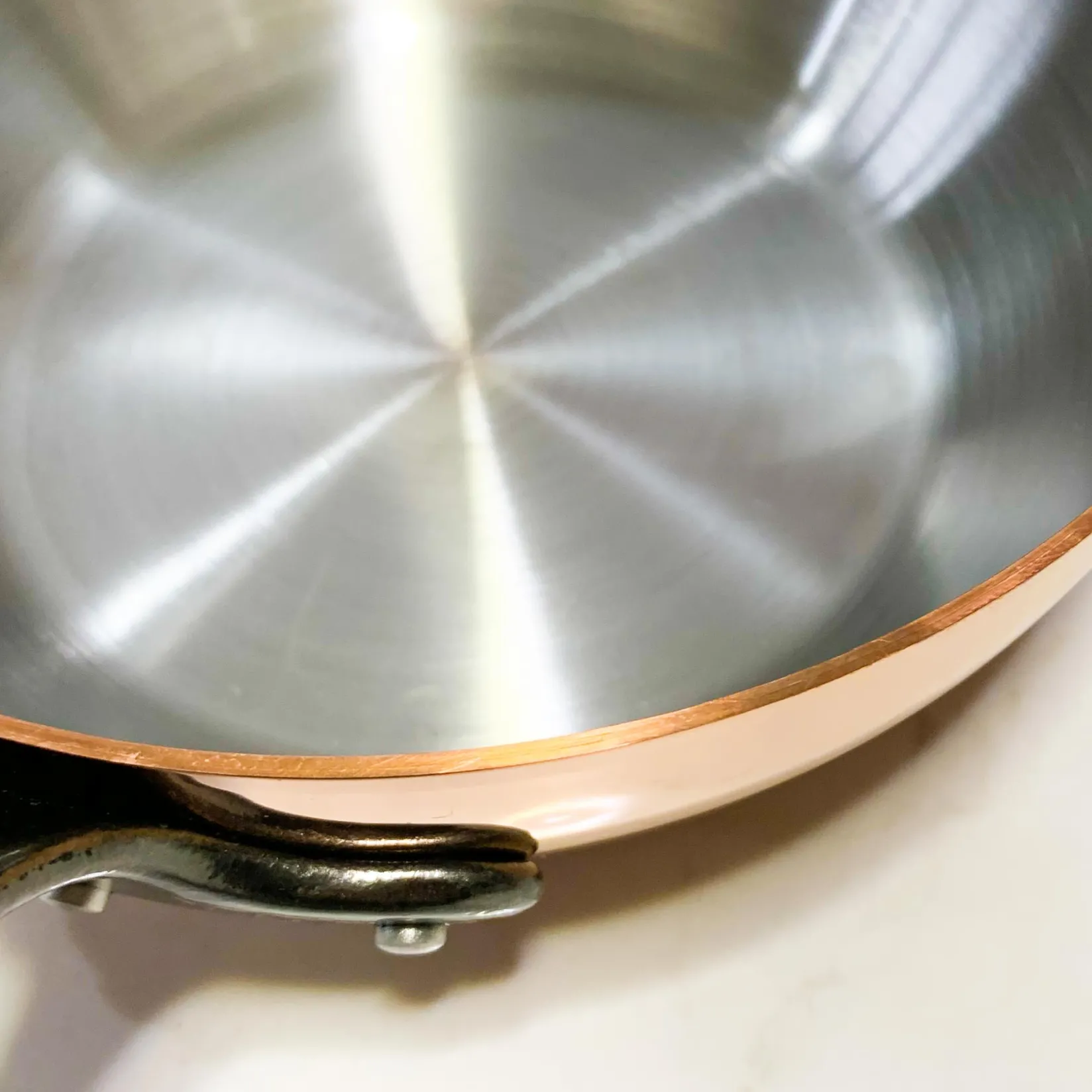 De Buyer French Ingredients|Pots & Pans^Prima Matera Induction-Compatible Copper Saute Pan - Conical