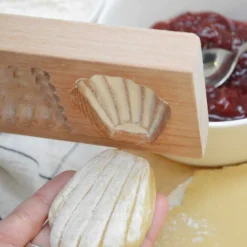 Carambelle Baking Supplies & Equipment^Scrap Cooking Filled Biscuit Wooden Mould