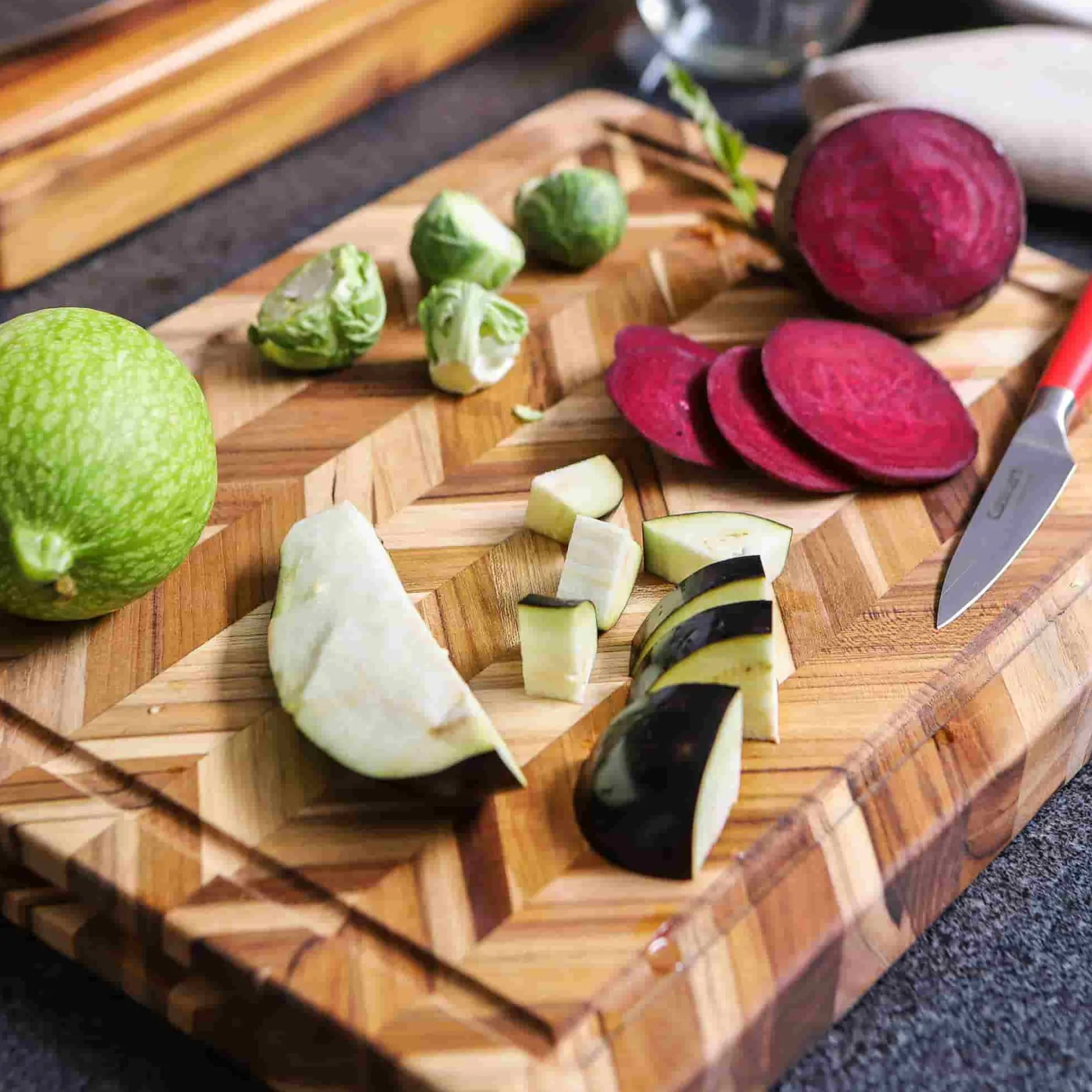 Teakhaus Kitchen Tools & Utensils|Chopping & Carving Boards^Herringbone Cutting Board Medium Thickness, Medium