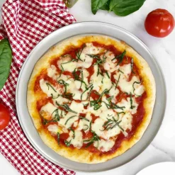 USA Pan American Ingredients^Wide Rim Pizza Pan, 12"